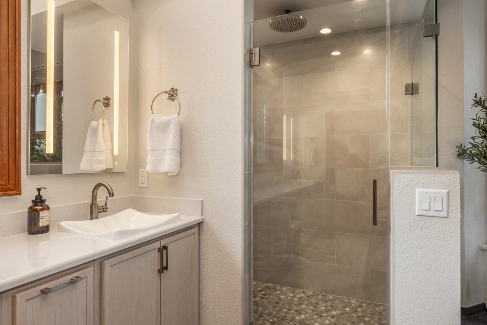 Modern Primary Bathroom Remodel in Muskego